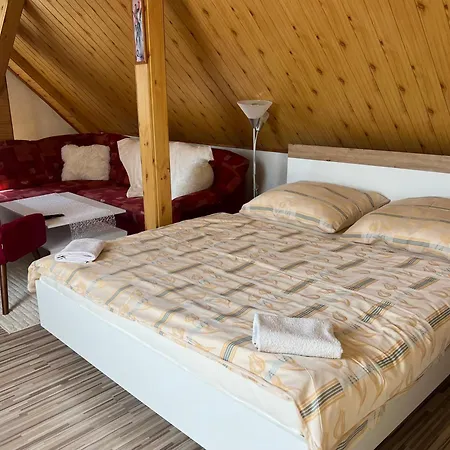 Ubytovanie Na Sukromi