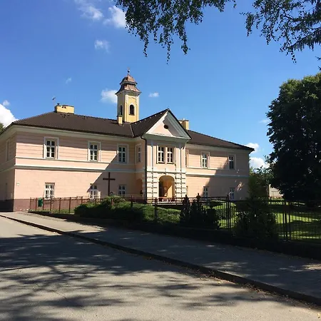 ホームステイ Na Sukromi Turčianske Teplice